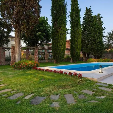 Honeymoon Leonor Villa Lucca